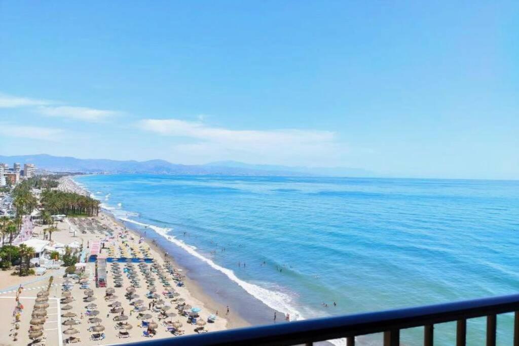Amazing Frontline Sea Views Studio Apartment Castillo Del Vigia Torremolinos Exterior foto