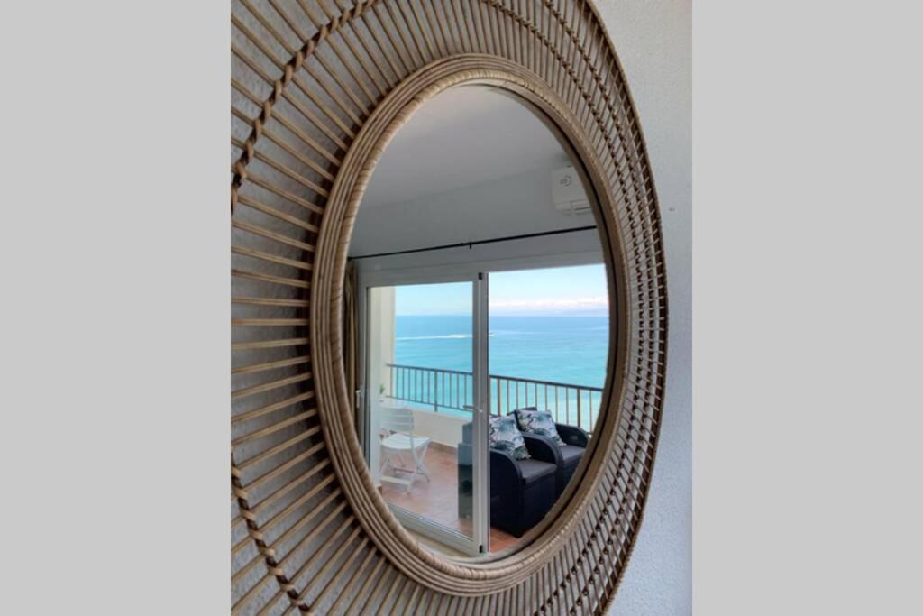 Amazing Frontline Sea Views Studio Apartment Castillo Del Vigia Torremolinos Exterior foto