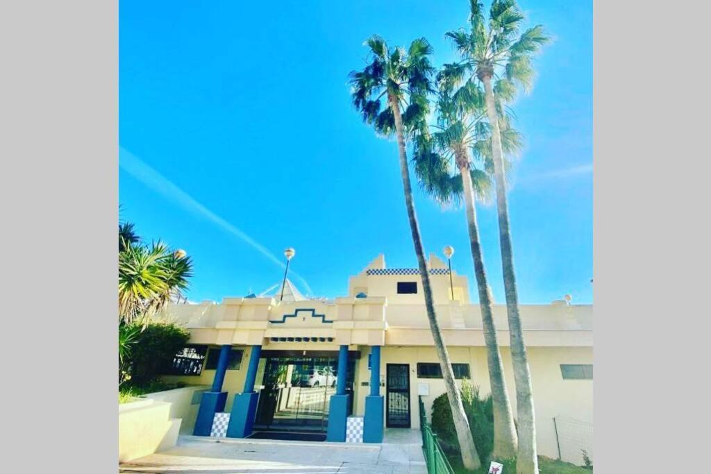Amazing Frontline Sea Views Studio Apartment Castillo Del Vigia Torremolinos Exterior foto
